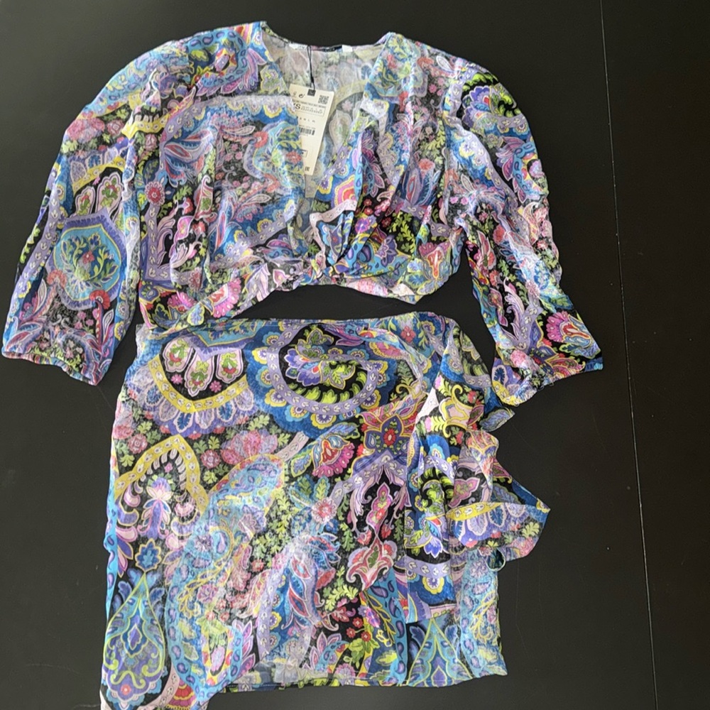 NWT Zara Two Piece Paisley Set